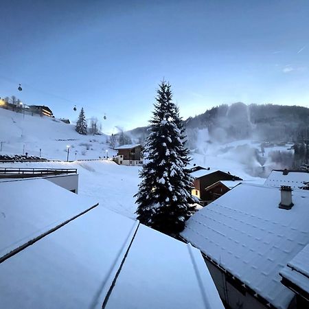 OURS POLAIRE bel appartement village et pistes La Clusaz Extérieur photo